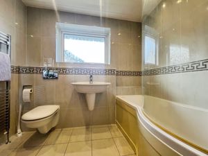 Bathroom - click for photo gallery